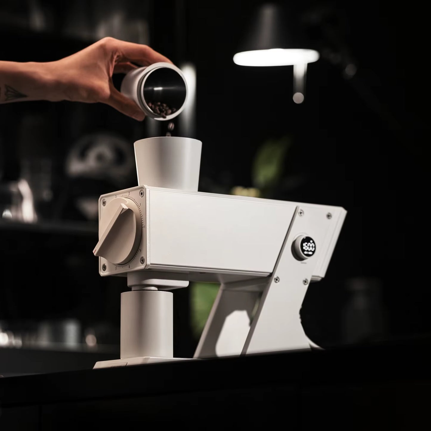 F74 Navigator Electric Grinder Flat Burr Set Coffee Grinder with 90 Stepless for Espresso & Pour over Home Cafe Tool
